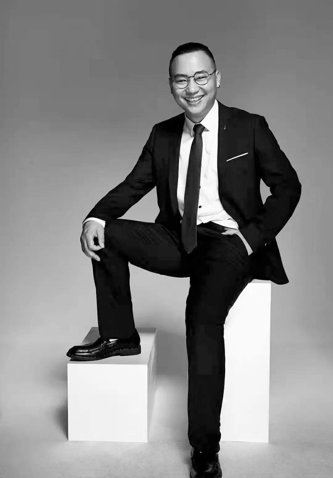 王品泽长沙市悦己汇私定影像会所 创始人湖南省摄影行业协会 专家老师