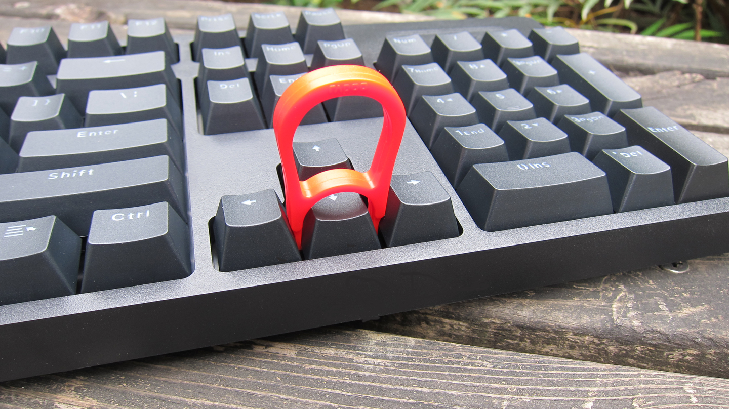 pbt键帽加持,码字工人与雷柏v808樱桃轴机械键盘