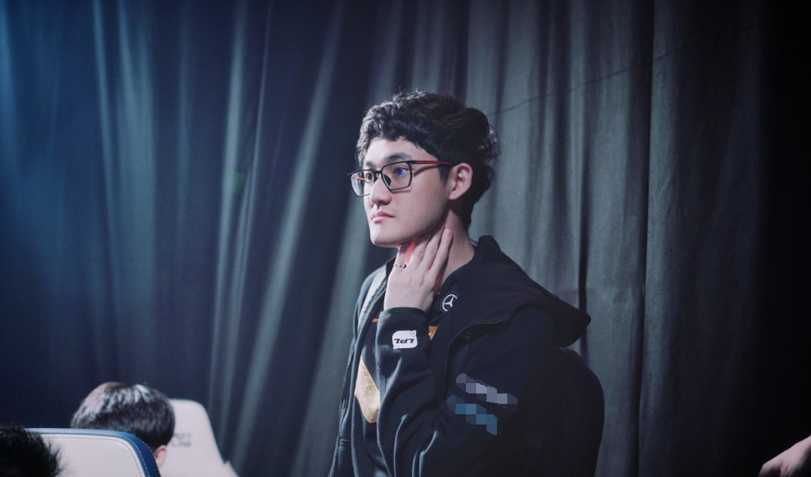 rng打野karsa去向已定?将加入战队名带"e"的队伍!不是edg!_karsa