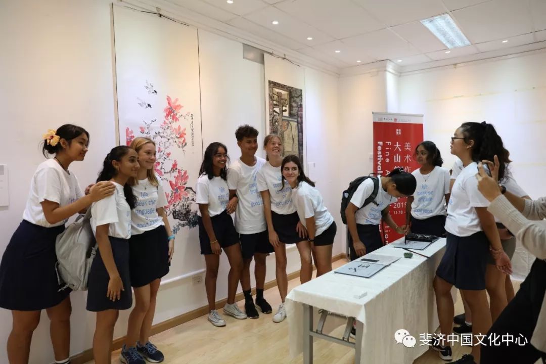 苏瓦国际学校师生体验中国文化日