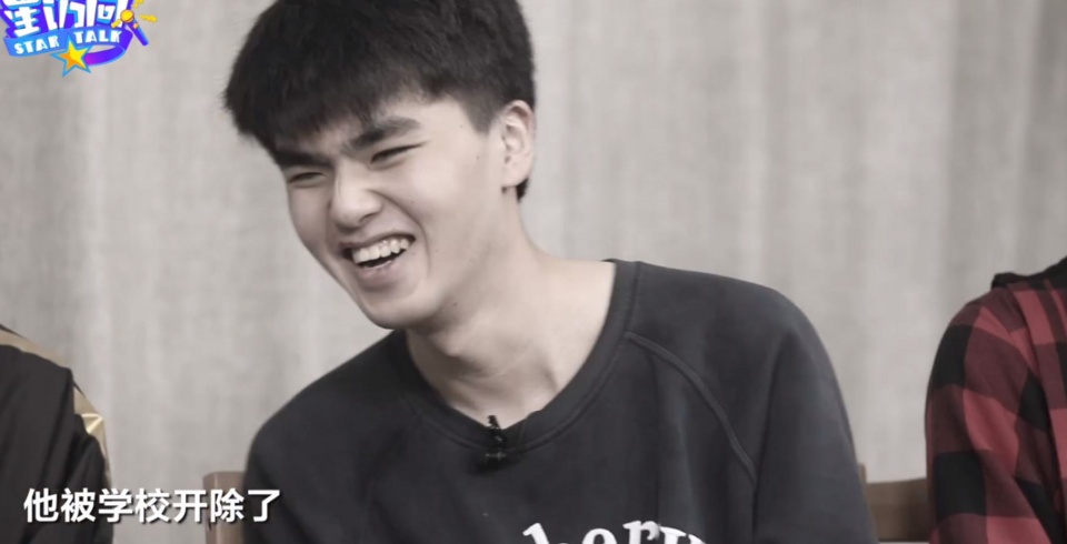 为什么选择打职业林伟翔我是福清二中第一ad结果被开除了