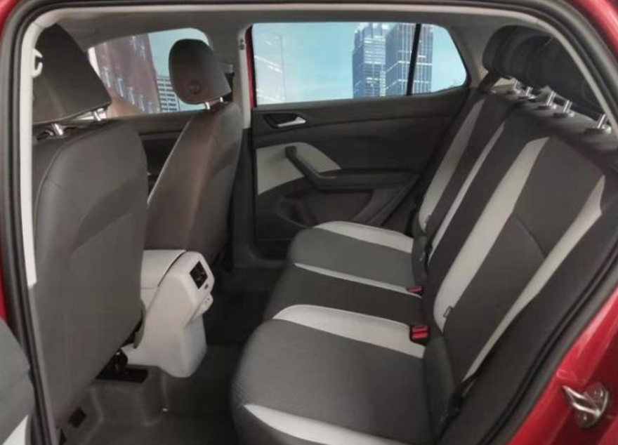 全新大众探影实车正式抵店轴距2651mm下月4号上市配两种动力