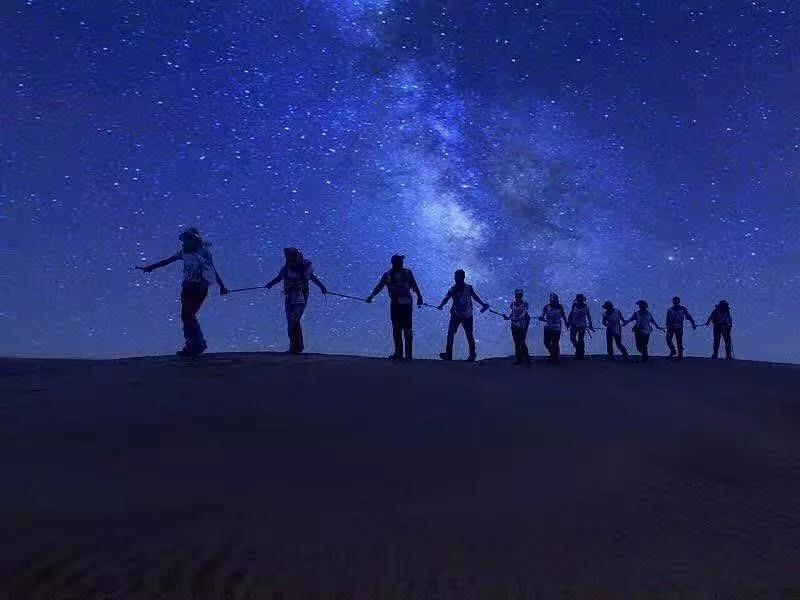 陶冶重庆一群人凭什么比一个人走得更远