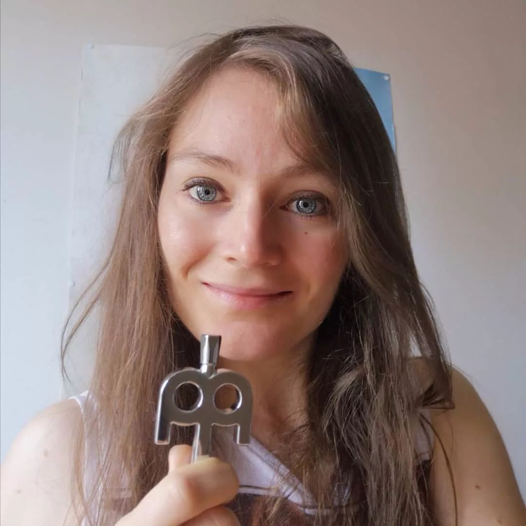 法国美女再度出新!_camille