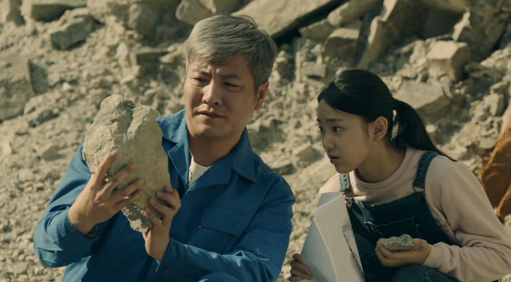 心灵法医:凌志文是无赖?李兰才是最自私的,害怕失去优渥的生活_李颖