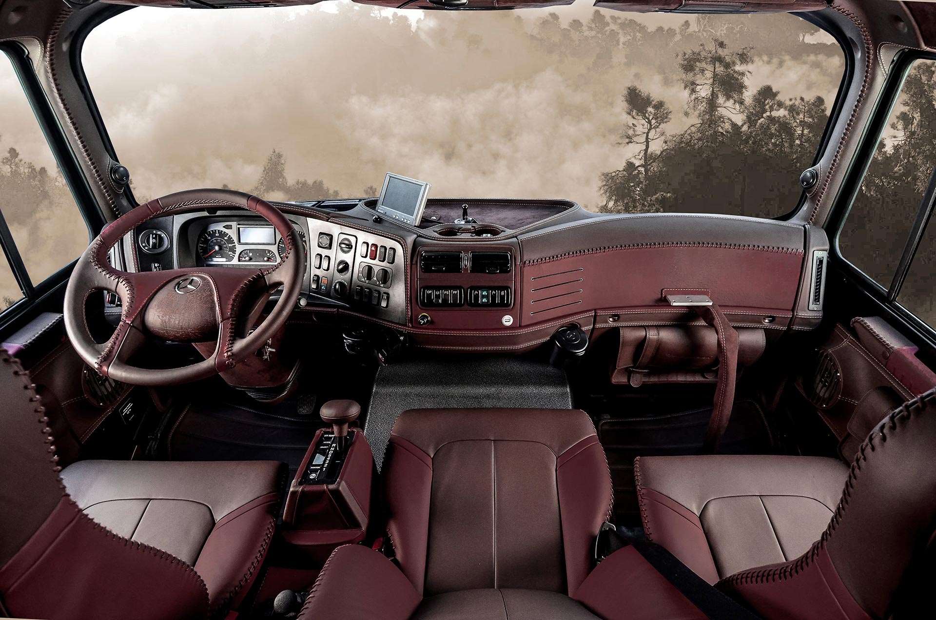 奔驰硬汉越野卡车的温柔内心