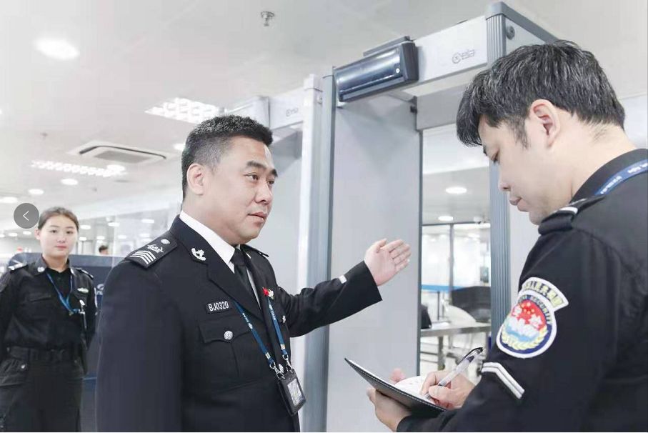 看故事学榜样丨刘晓强传承红色基因牢记初心使命