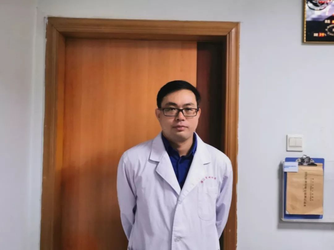 援疆医生陈亮见证疾苦叩问心灵一个人就像一支队伍