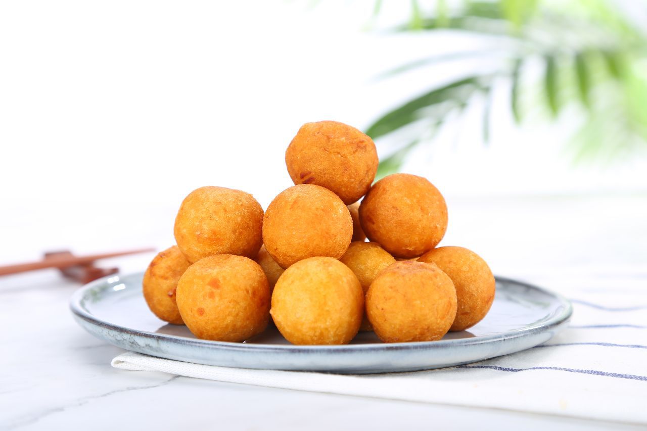 原创过年回家这样做地瓜,全家老小都把你来夸,软软糯糯,一口一个!