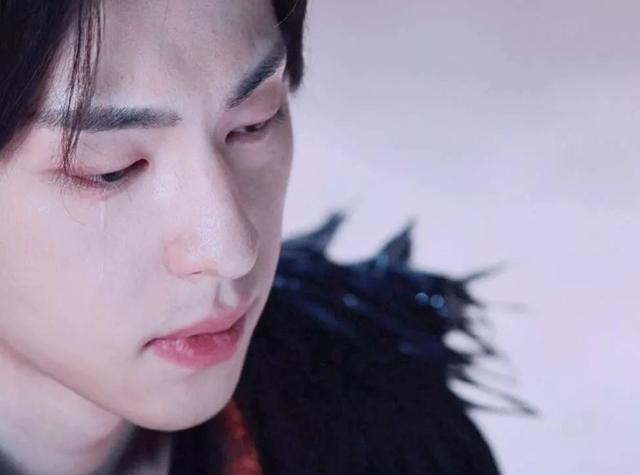 让大家印象最最深刻的应该是旭凤吧"哭得好看"实在是一件很有技术含量