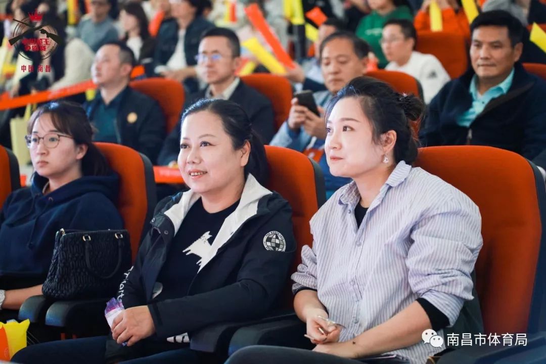 奥运冠军杨凌,陶璐娜,杜丽,庞伟和郭文珺也亮相总决赛现场.