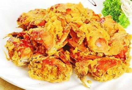 遇上咸蛋黄的螃蟹,该怎么吃呢?怎么做出美味呢?