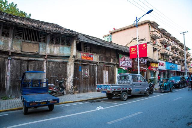 合肥3000年曆史老街的特色早點,柘皋四大件,85元全套吃到撐_巢湖市