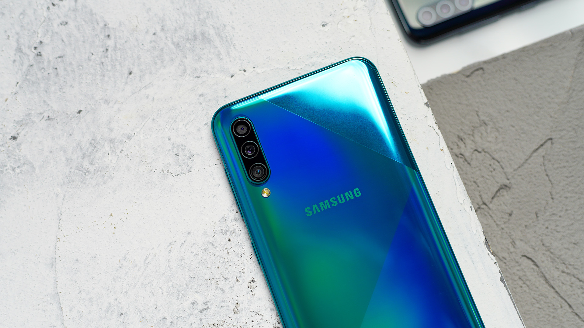 神秘幻彩棱镜光效1999精品中端机三星galaxya50s图赏