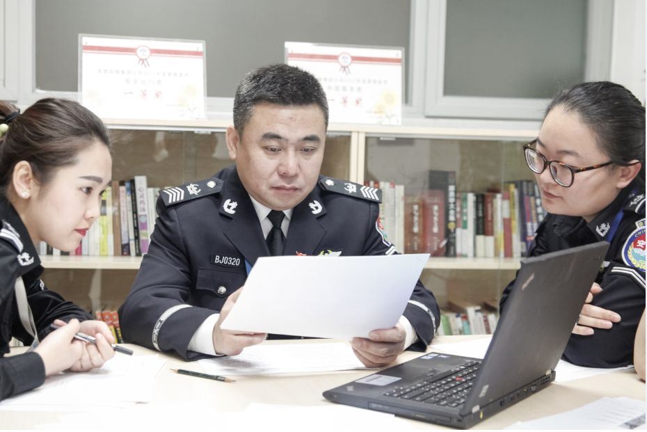 看故事学榜样丨刘晓强传承红色基因牢记初心使命