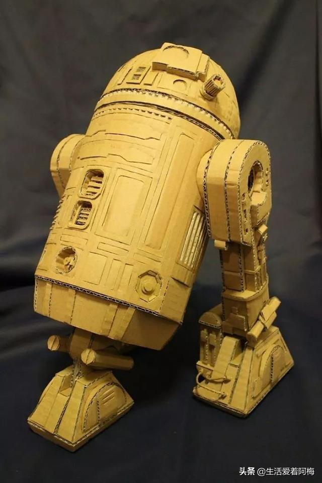 钱monomi ohno在日本大阪学习期间而这些都用废纸盒做成的细节之丰富