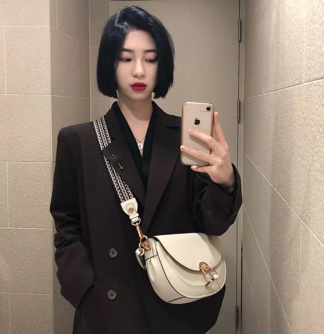 小姐姐气质直短发