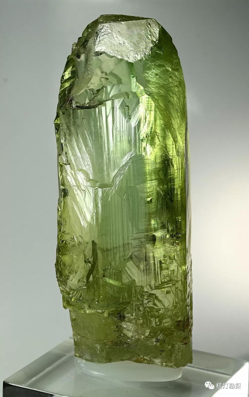 柱石02奥地利绿帘石01绿色墨西哥水羟砷锌石10巴西金绿宝石09墨西哥