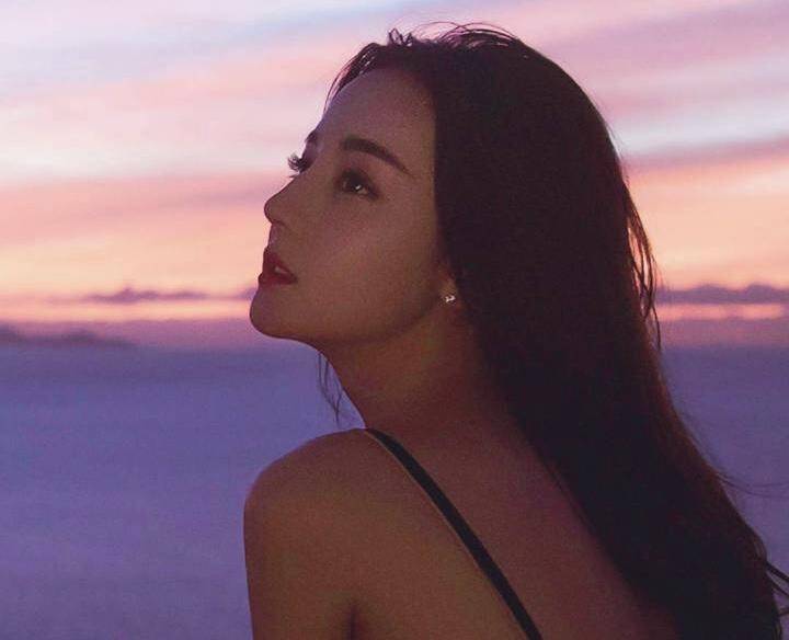 原创女星侧颜大对比:杨幂不如angelababy精致?刘亦菲赵丽颖侧脸绝美