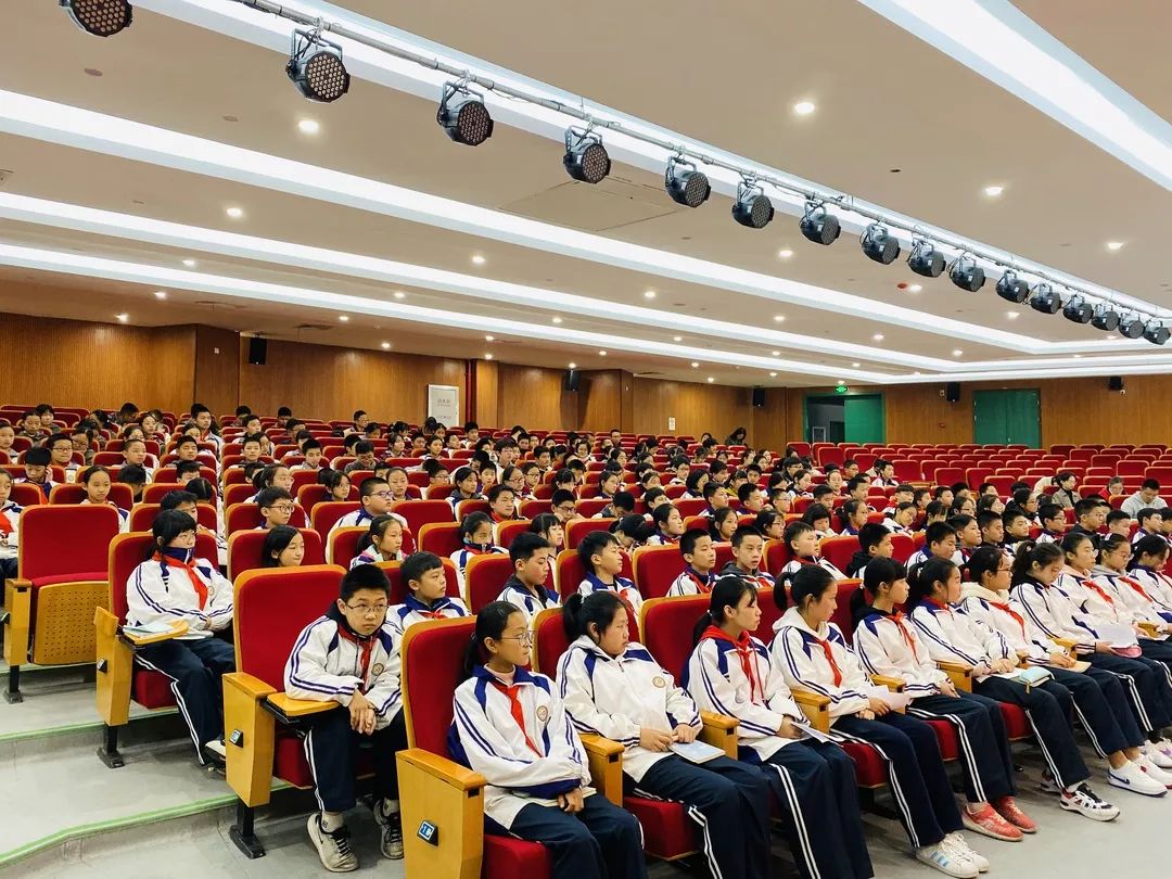 杭十五中| 活动:"脚踏实地,仰望星空" ——杭十五中教育集团崇德中学