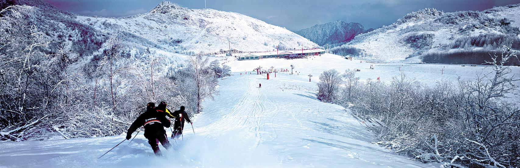 神农架中和国际滑雪场图片