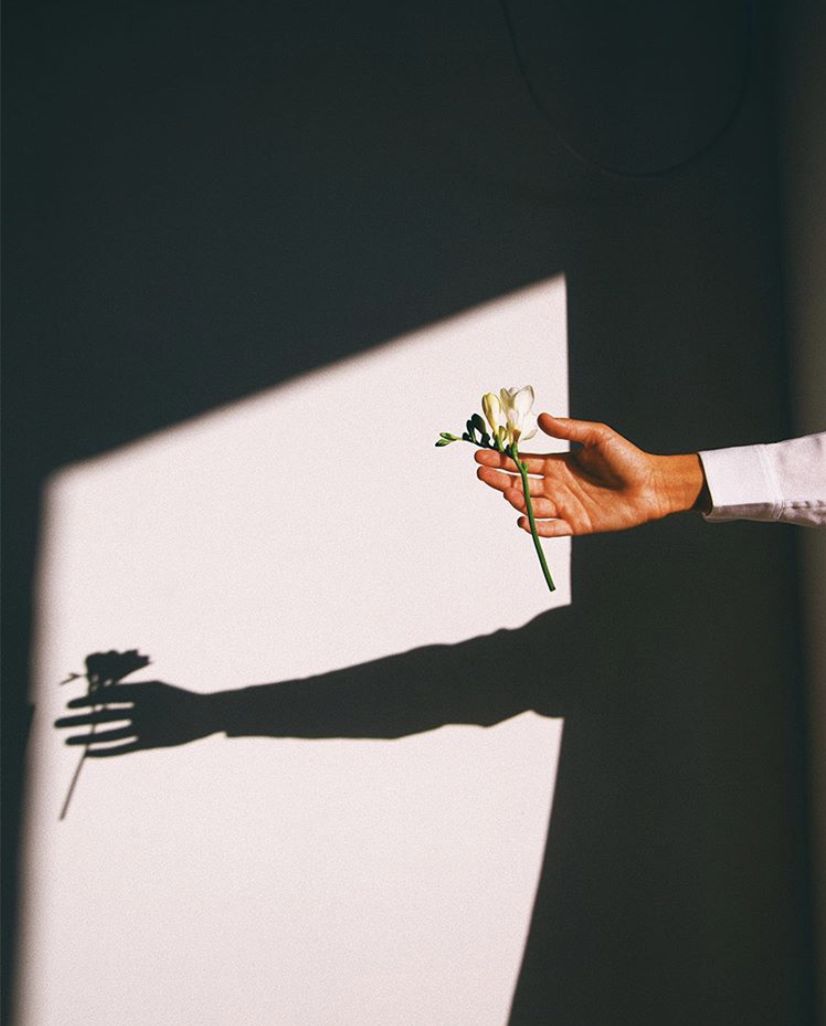 这位ins上超火的摄影师把光影拍绝了67