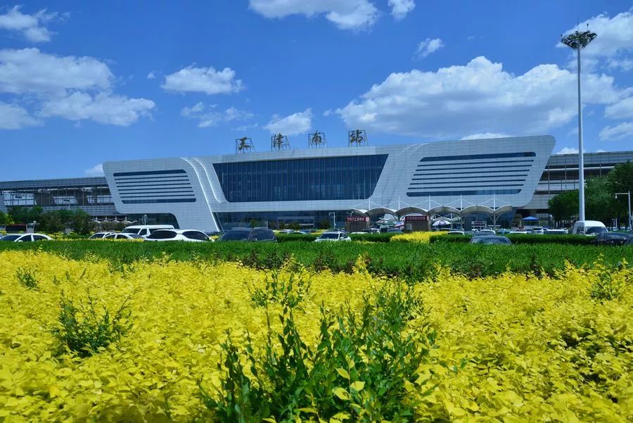 西站,南站试行电子客票 免排队取票可扫码乘车