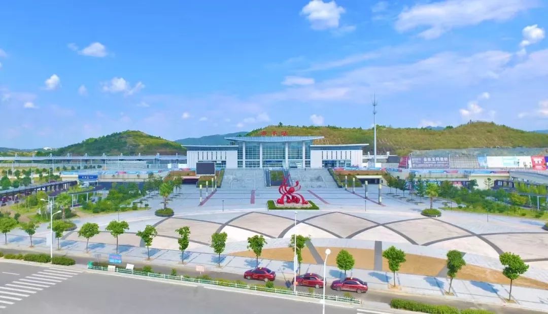 走!乘动车去南丰采蜜桔