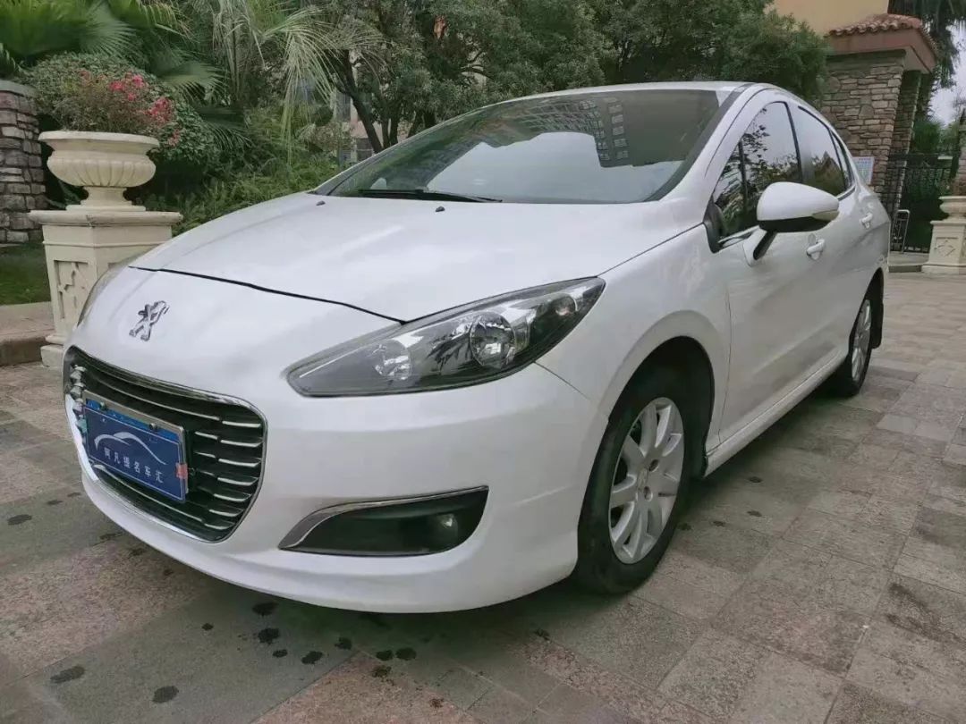 【特价车上架】13年标致308只要3.xx万!