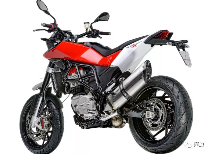 胡斯瓦纳nuda900r跨界车系列