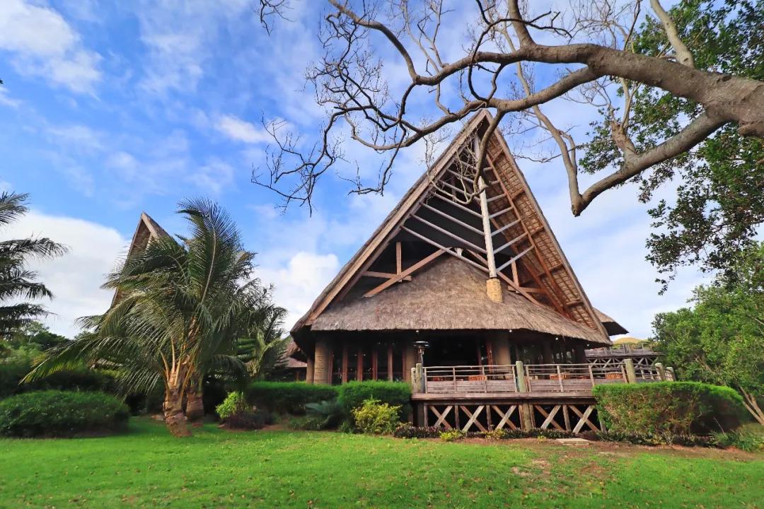 原创飞上天看世界第一奇观,徒步走近原住民通入天堂的神秘通道!