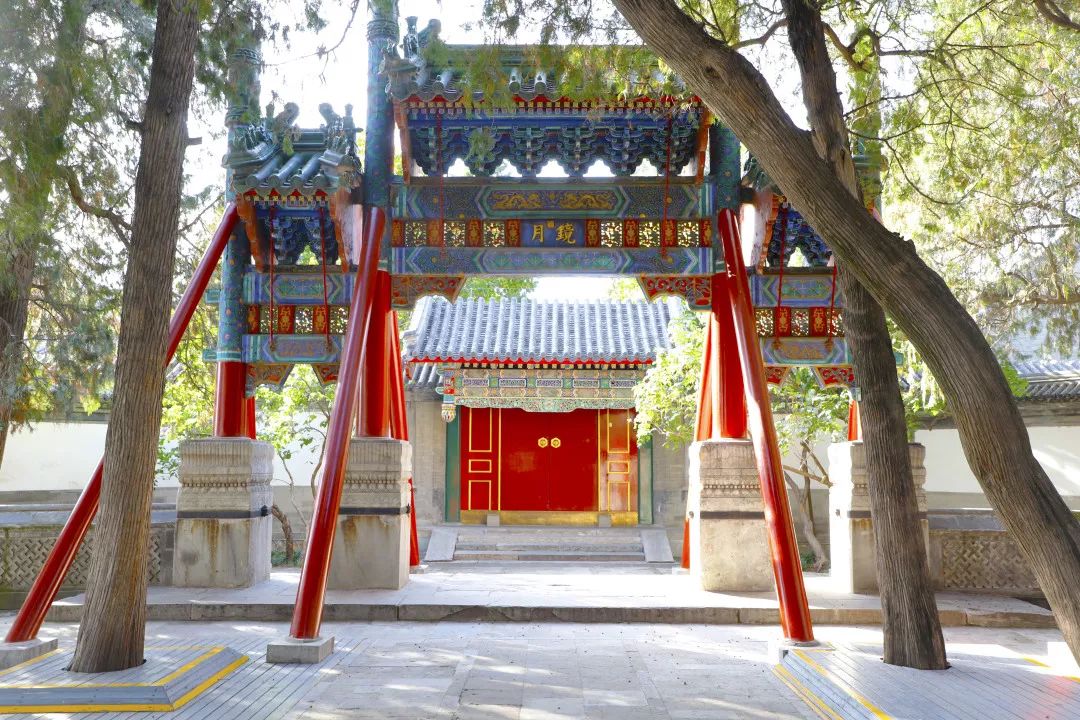 【怡情小院】观精美牌楼,品历史旧影,隐藏在颐和园里