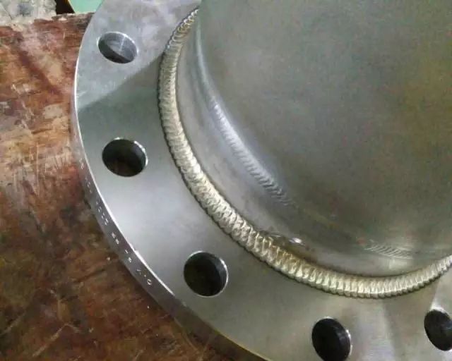 摇把焊永远是每一个焊接人心中的一抹蓝