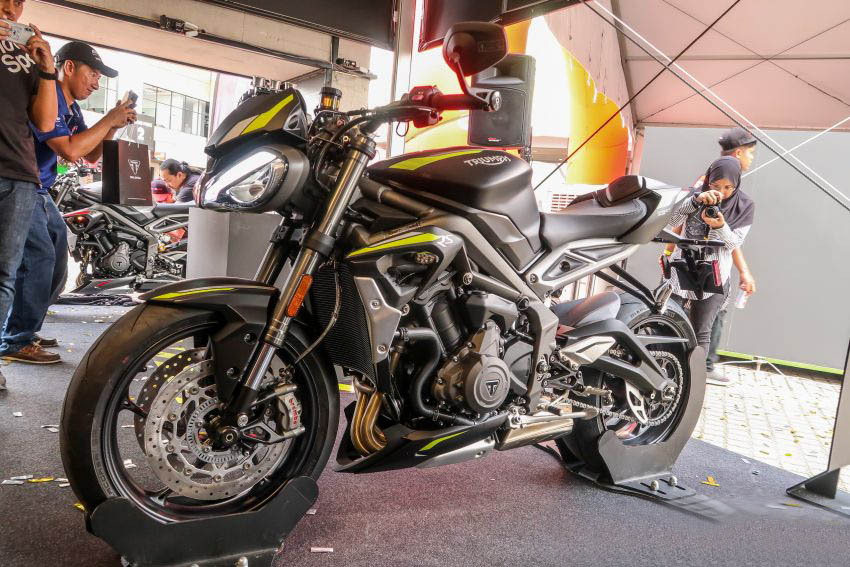 肌肉青蛙凱旋2020款streettriple765rs到店實拍