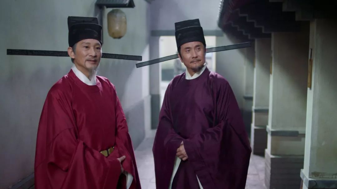 原创实力忽高忽低,卢世瑜在《鹤唳华亭》里是什么段位?