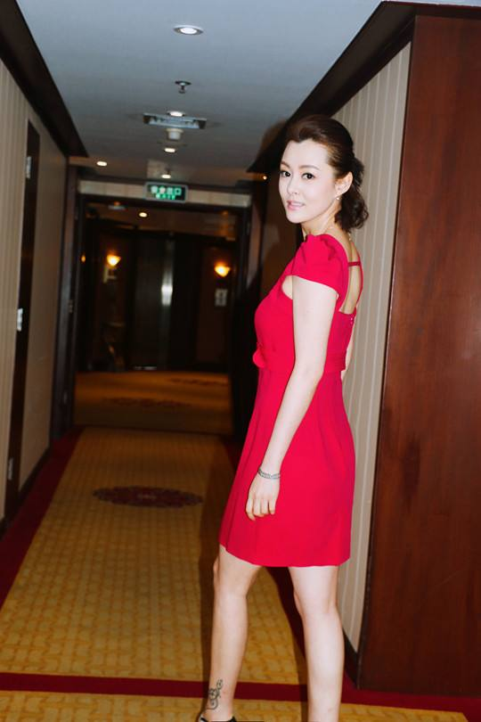 想想真的是造化弄人啊,想当年刘一含是因为长得漂亮被经纪人相中进入