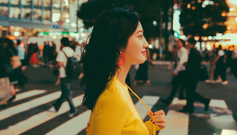 原创景甜总算穿对了衣服,明明包裹得严严实实,但却女人味十足