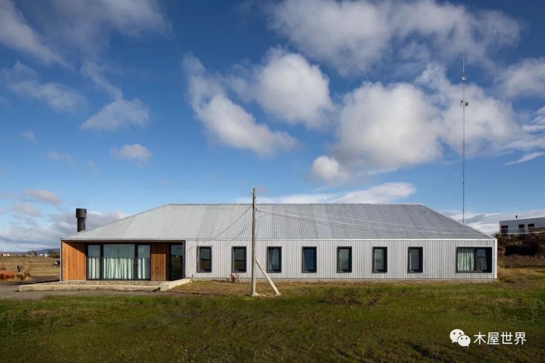 莫罗奇科牧场现代木屋