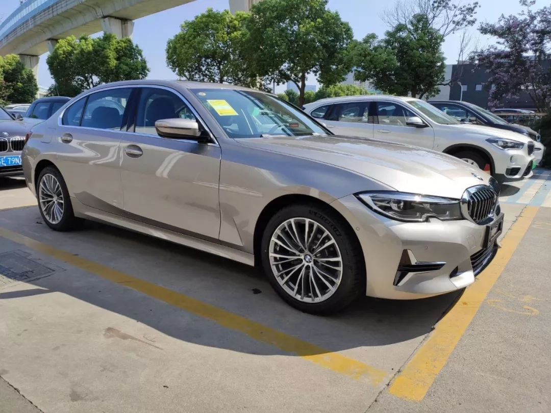 上市不到半年宝马3系325li首发版即将停产到底该不该买