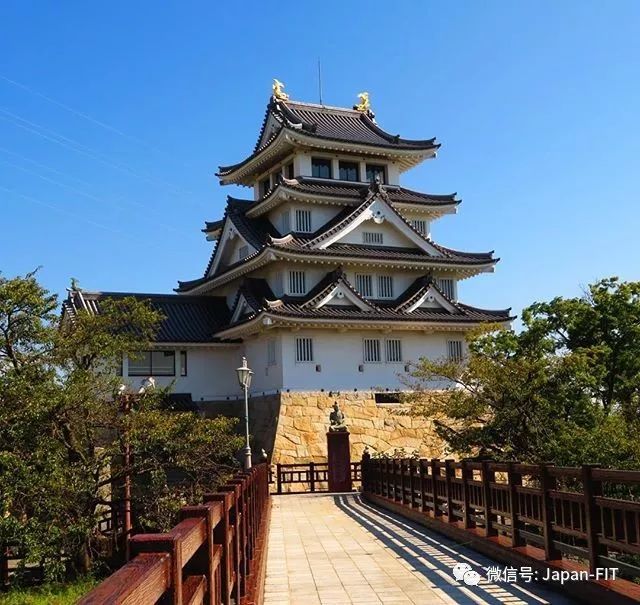 美景冬游日本岐阜有温泉雪景世遗一路相伴的旅途才值得冒着风雪出游