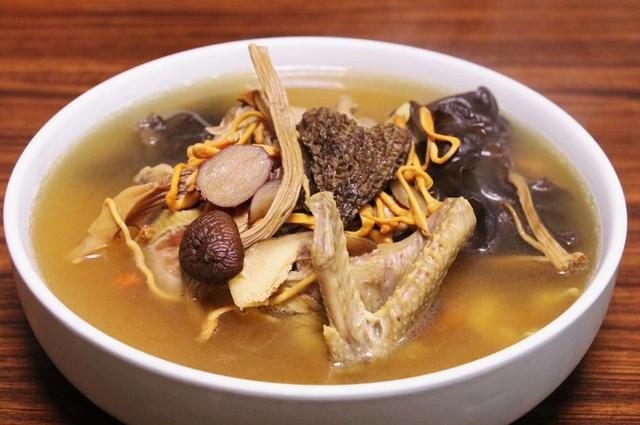原创冬天来了,推荐十道暖胃营养汤给你,简单易做天天喝也不腻!