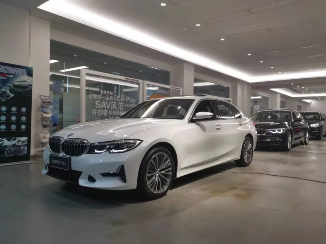 上市不到半年宝马3系325li首发版即将停产到底该不该买