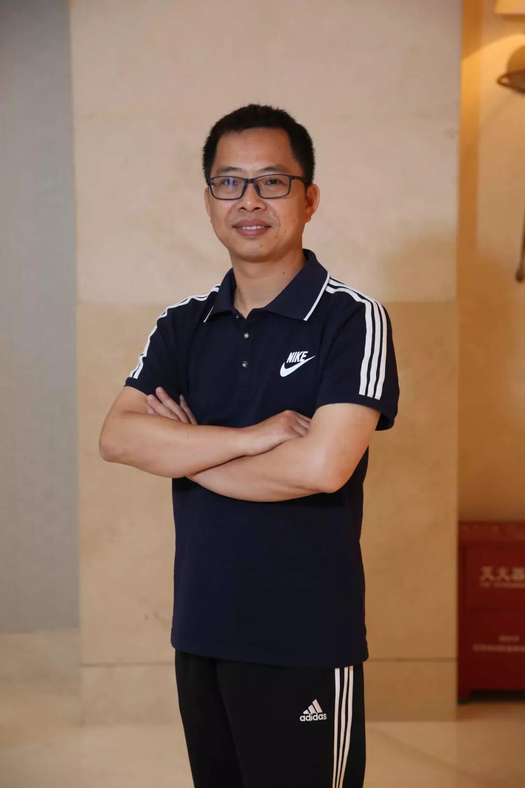 副主任医师黄远湖毕业于中山医科大学,做过8年临床医生,5年医院信息化