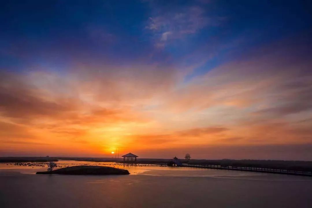 每日一景丨观长河落日晚霞如锦似画