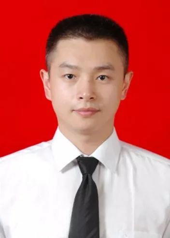 张旭波在业务上刻苦钻研,结合自己多年在安装,测漏积累的技术经验