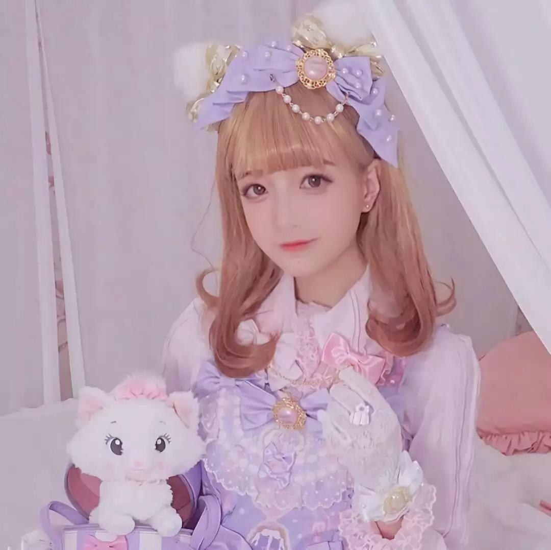 洛丽塔风格女头