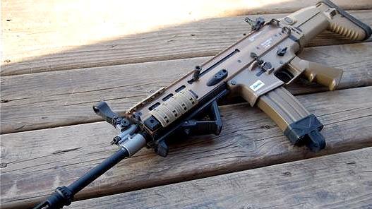 各大游戏商的宠儿,性能优越的mk16 scar为何没有大量装备军队?_步枪