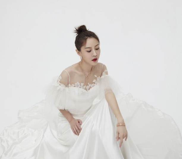 前几年我们看这一部影片的时候,陈美嘉那么的懵懂