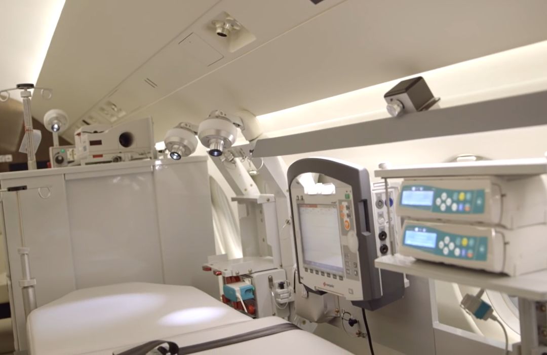 医疗舱内设备* 电动病患搭载系统,完整医疗舱,完整医疗舱供电设备.