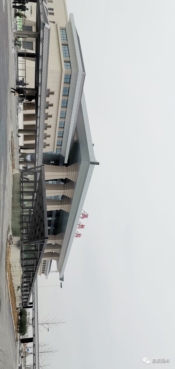 高清大图带你亲临禹州高铁站